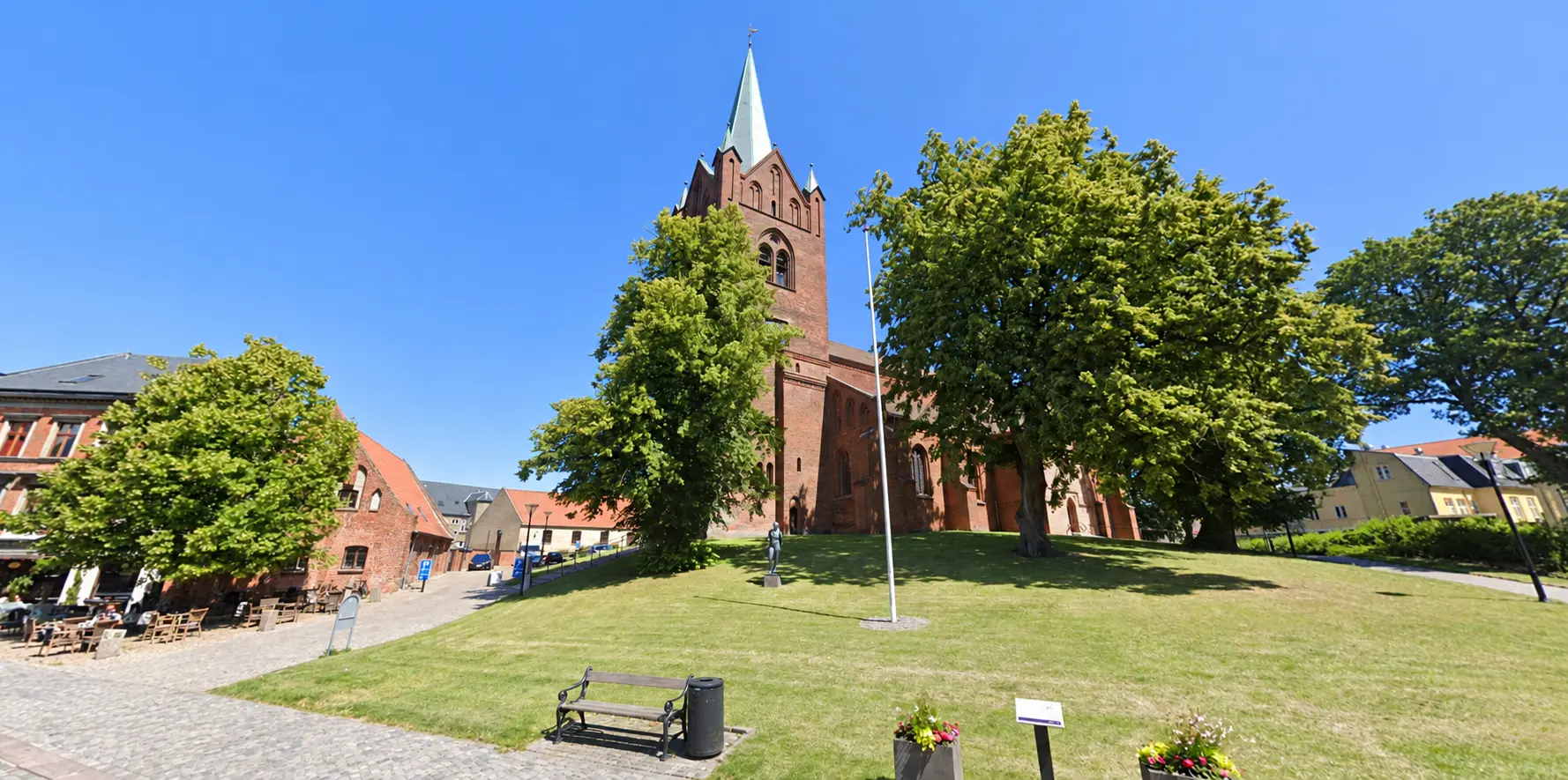 Sankt Mikkels Kirke i Slagelse centrum